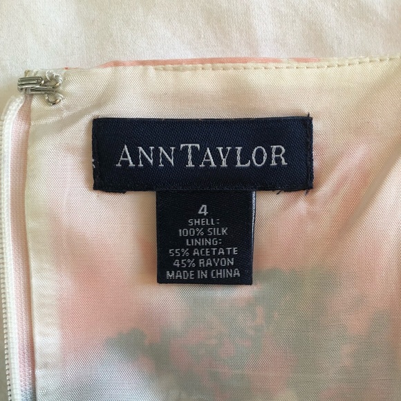 Ann Taylor Spring Floral Midi Dress. - Picture 3 of 3